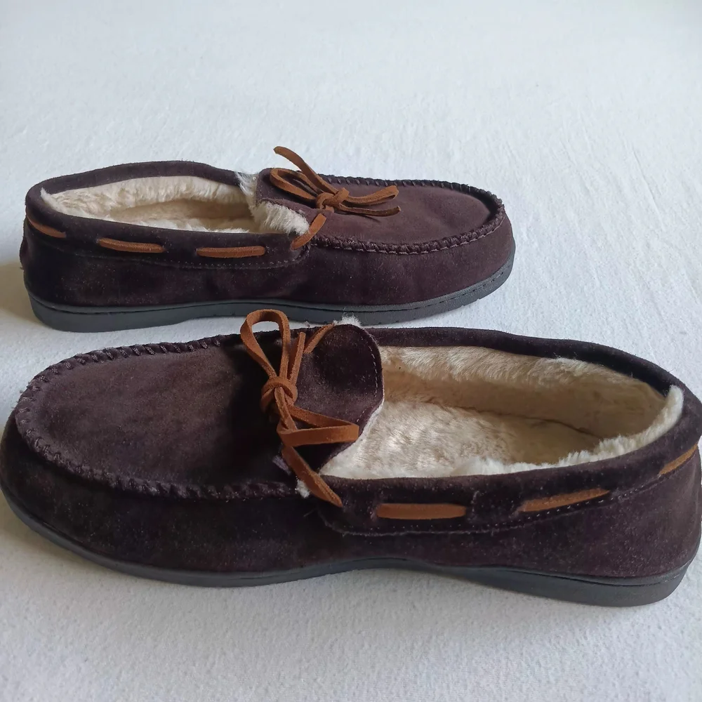Dearfoams Med Sz 9-10 Dark Brown Men's Loafers Cozy Soft